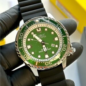 Invicta Pro Diver Ref. 49546 Date Men’s 48mm Green Dial Watch | W/ Box & Papers